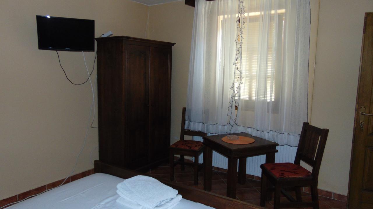 Rooms Milin Lagum Irig Exteriér fotografie